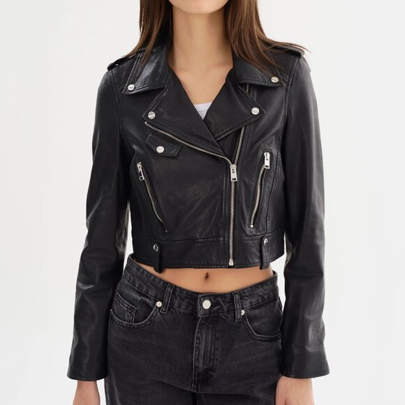 Lamarque Ciara Cropped Leather Biker Jacket in Black